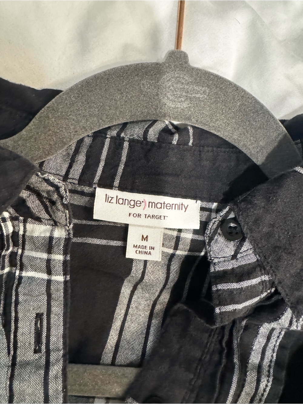 Maternity Liz Lange Black & White Plaid Button-Up Tunic with Waist Tie - Picture 2 of 3